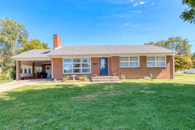 Our listings Lavinder Real Estate